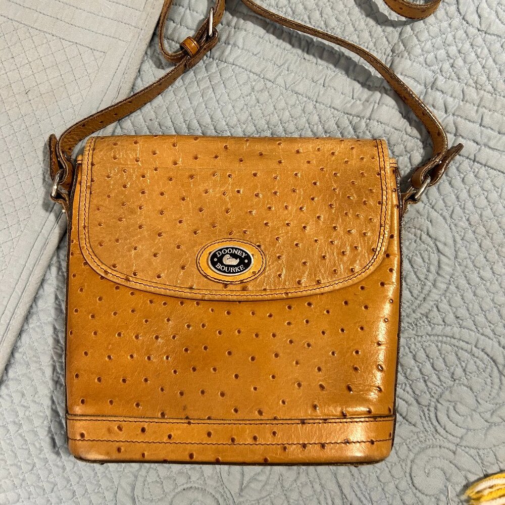 Vintage Dooney & Bourke Ostrich purse